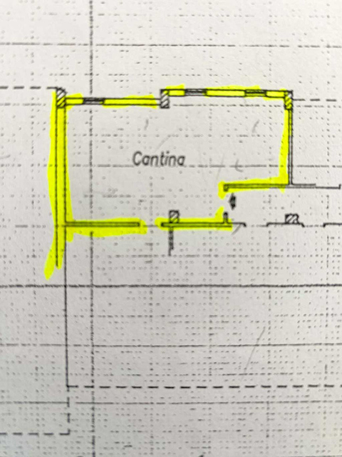 Spoltore via Giotto appartamento - cantina