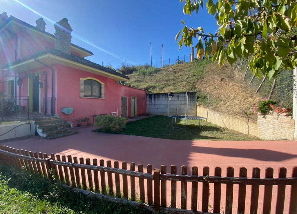Montesilvano colle c.da Trave